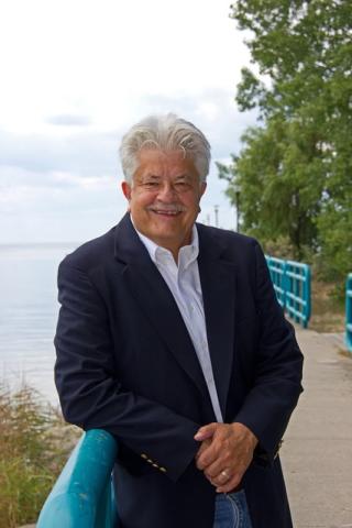 Author Photo of Dave Vizard